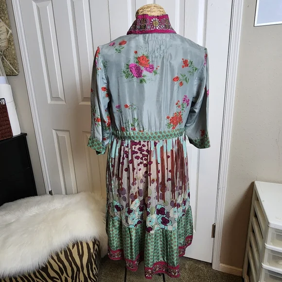 Vintage Johnny Was Rayon Silk Dress - Picture 6 of 7